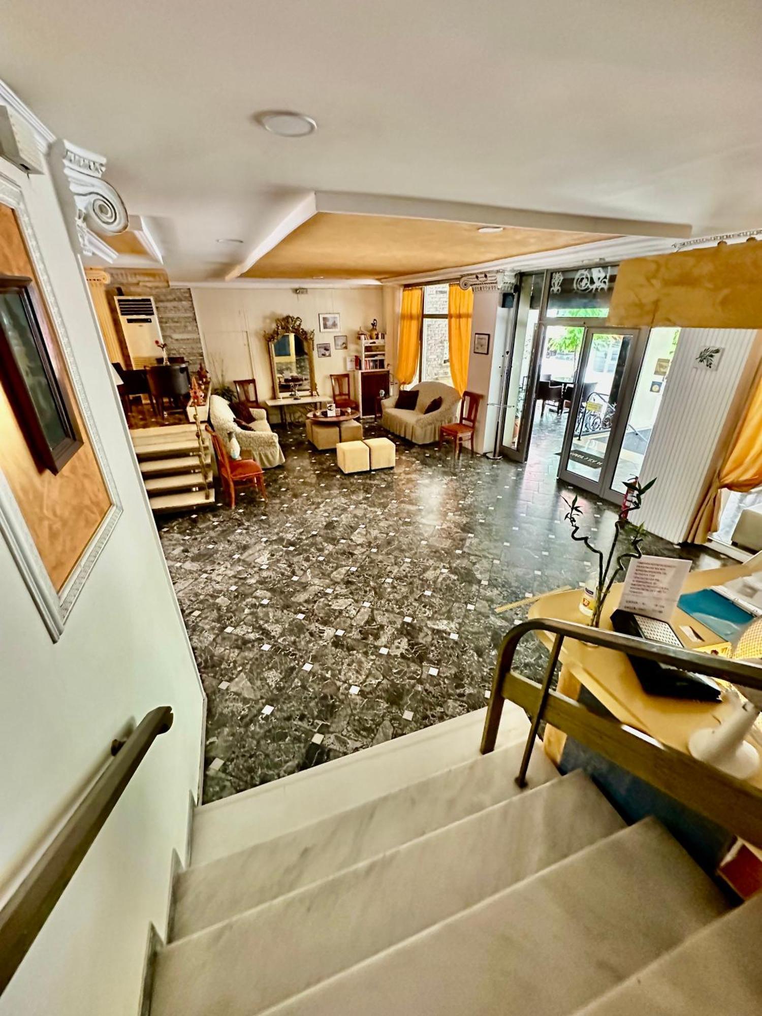 Hotel Akti Loutráki Extérieur photo