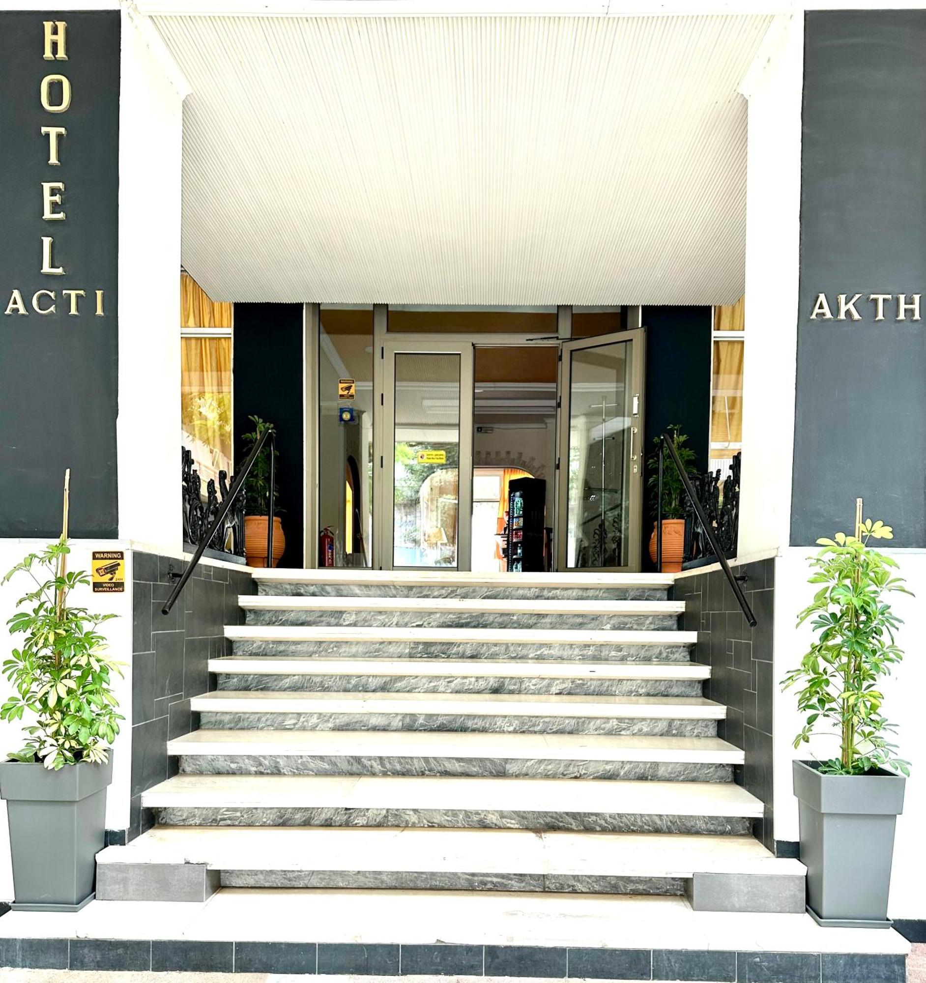 Hotel Akti Loutráki Extérieur photo