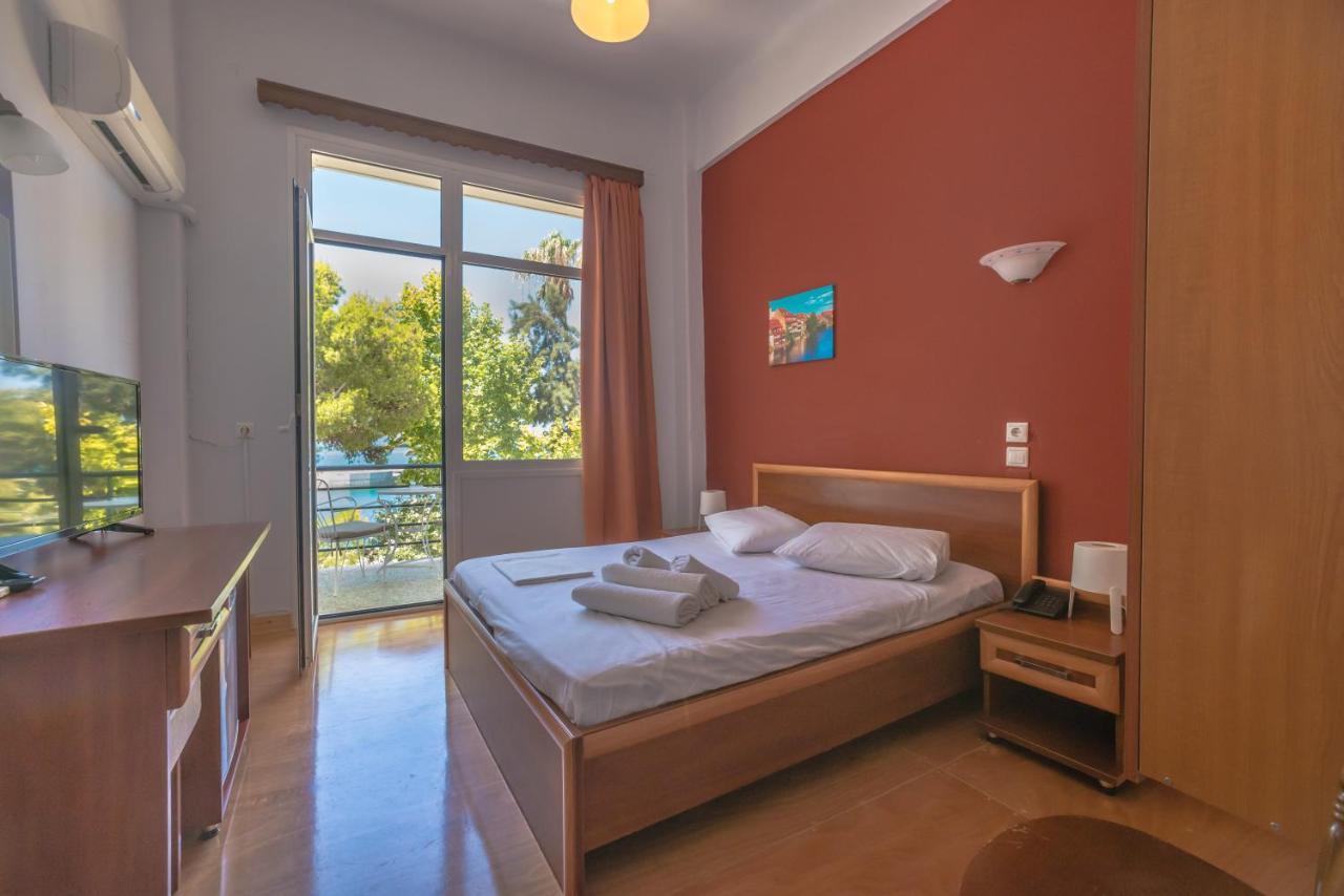 Hotel Akti Loutráki Extérieur photo